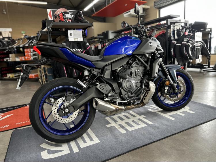YAMAHA MT-07 Y-AMT 