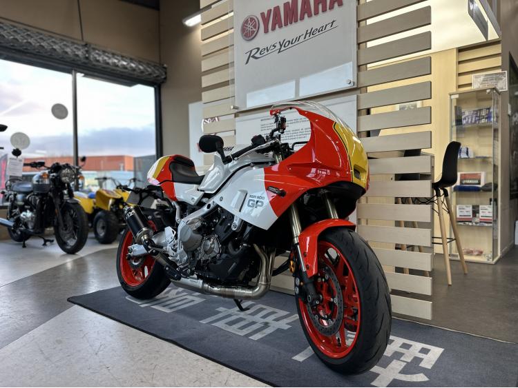 YAMAHA XSR 900 GP